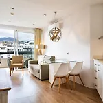 Golden Escape In * Funchal (Madeira)