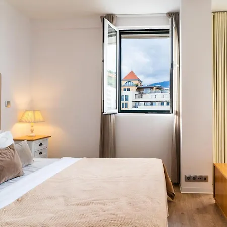 Golden Escape In Funchal 4*