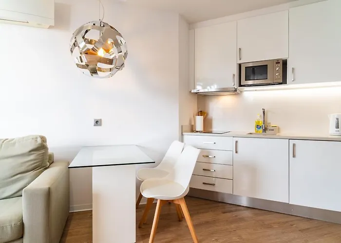 Golden Escape In * Funchal (Madeira)